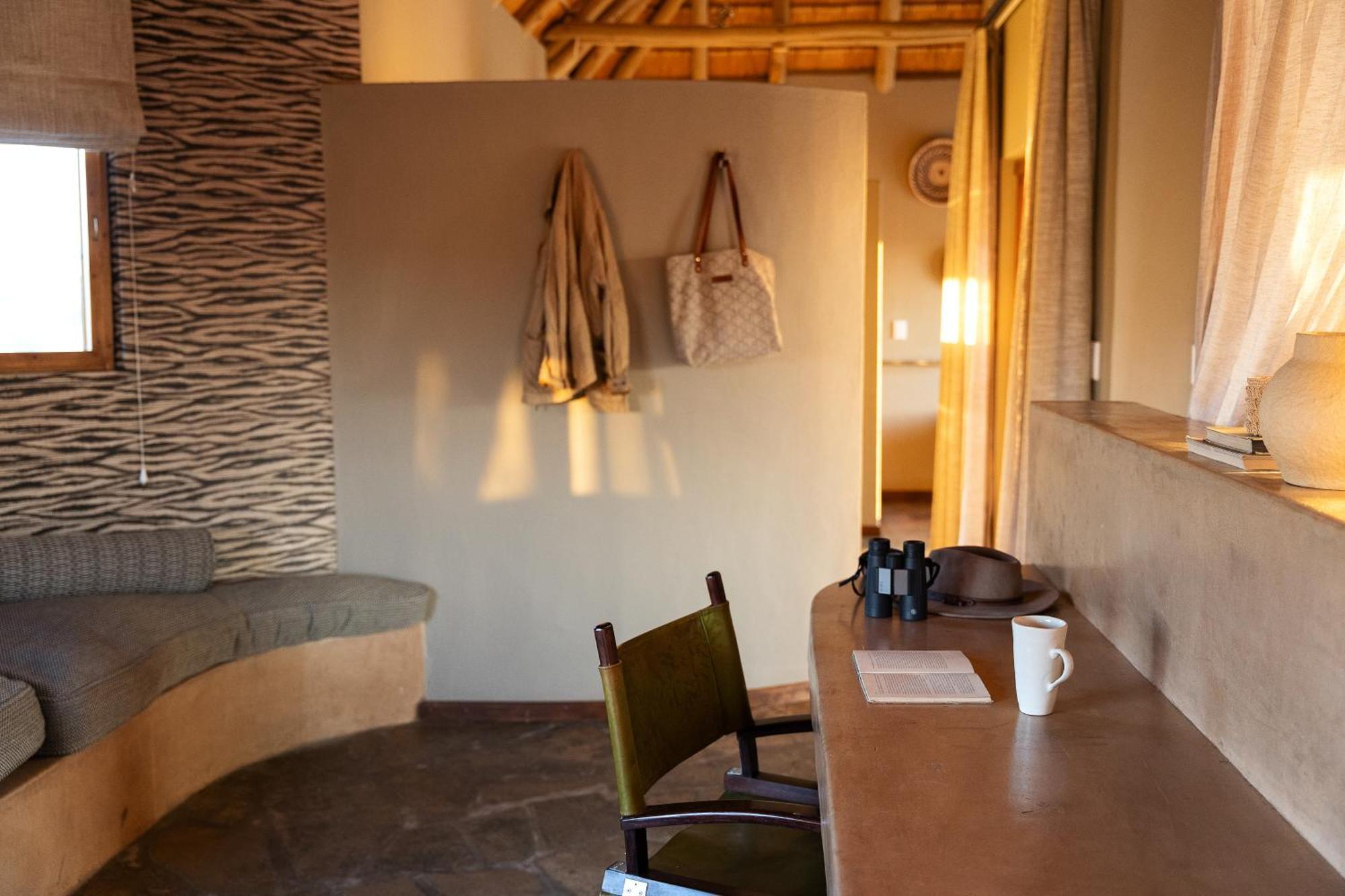Sandfontein Lodge & Nature Reserve Extérieur photo